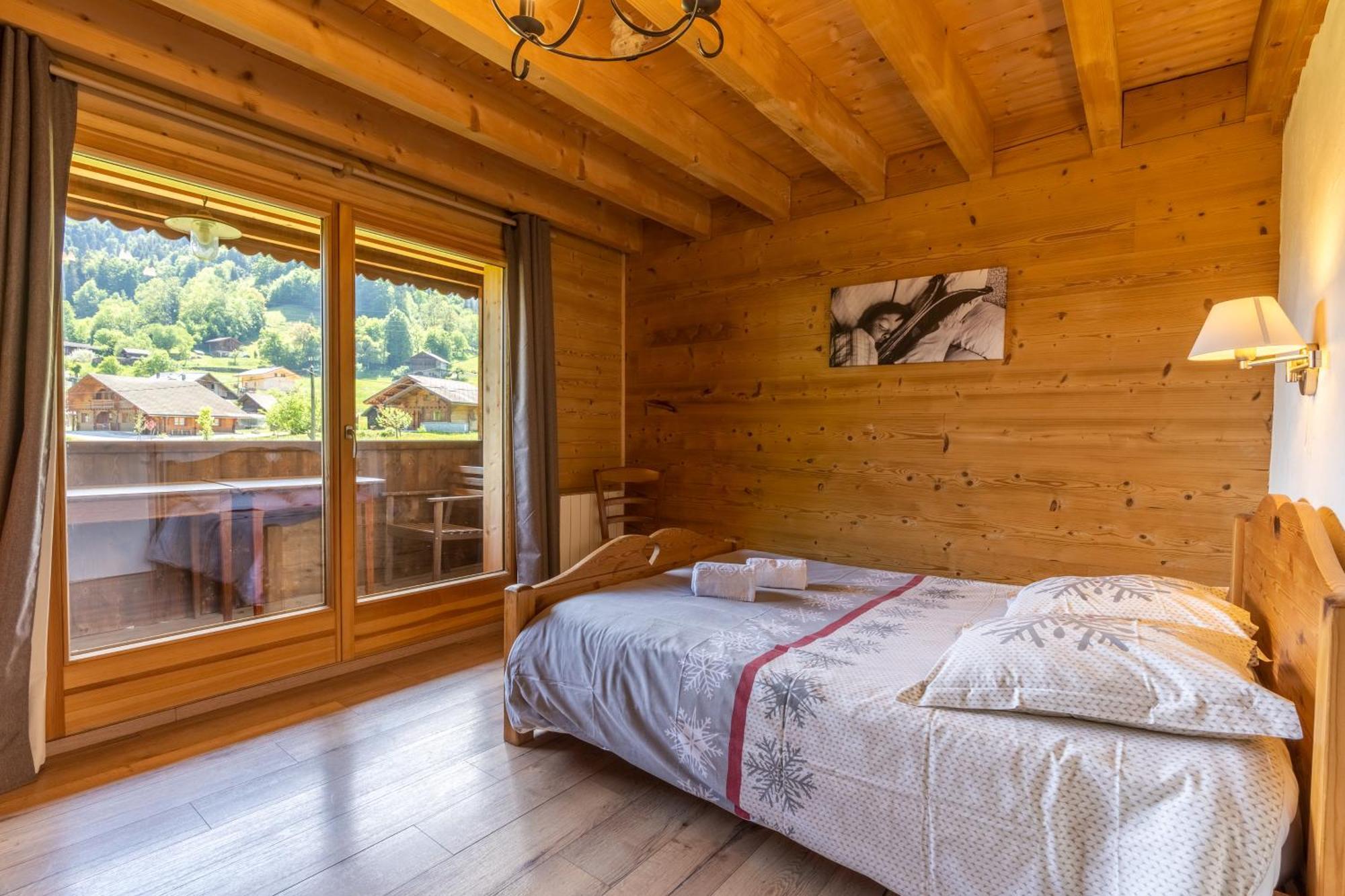 Chalet D'En O Les Clefs Room photo